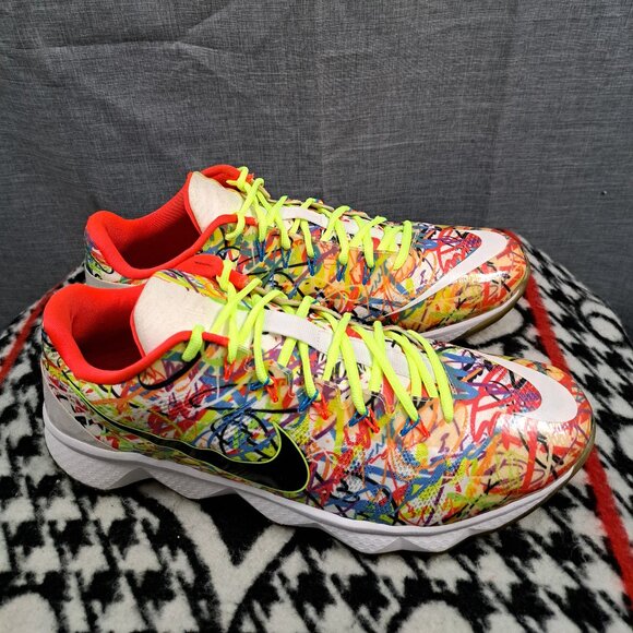 Nike CJ3 Trainer Thankful Graffiti 725231-499 Mens Size 12.5 Year 2015 - Picture 2 of 12